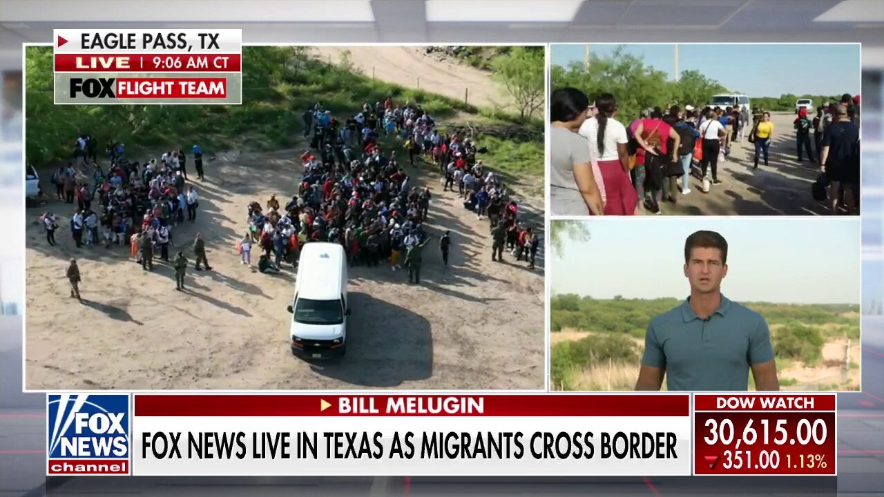 'Enormous' group of migrants crosses border into Texas Fox News Video