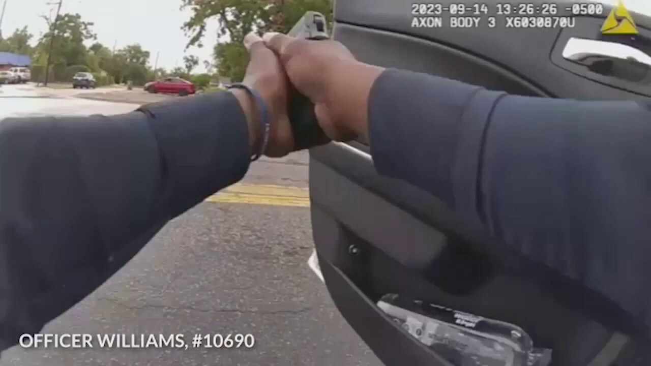 Bodycam footage shows Dallas police shootout with illegal immigrant suspect