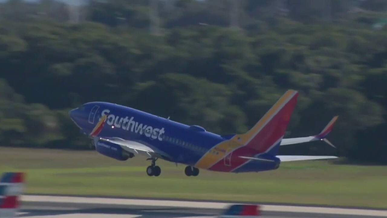 FAA investigates Southwest flight after plane's descent deemed too low