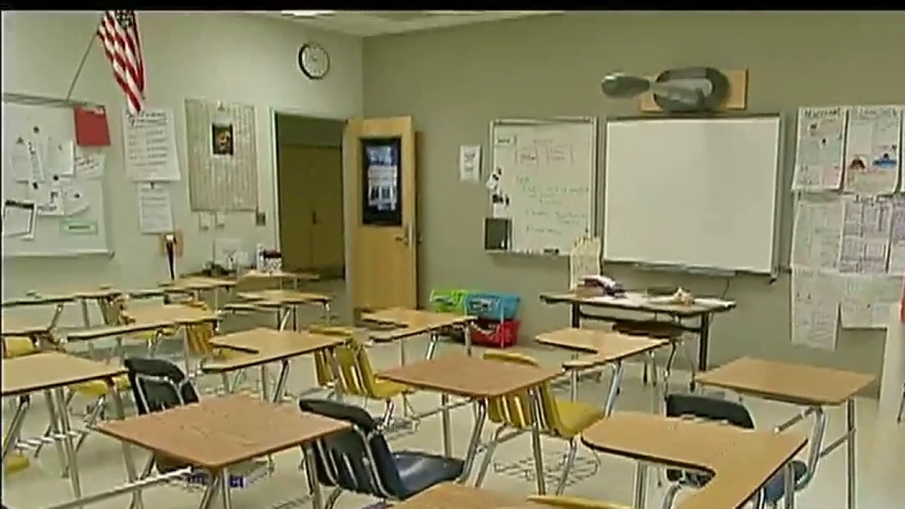 Schools nationwide discuss how to reopen in fall	