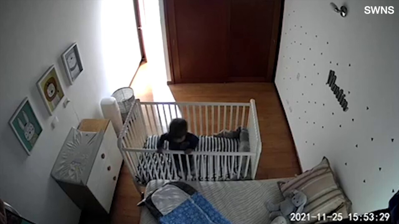 Clever toddler accomplishes the great escape from his crib — check this out!