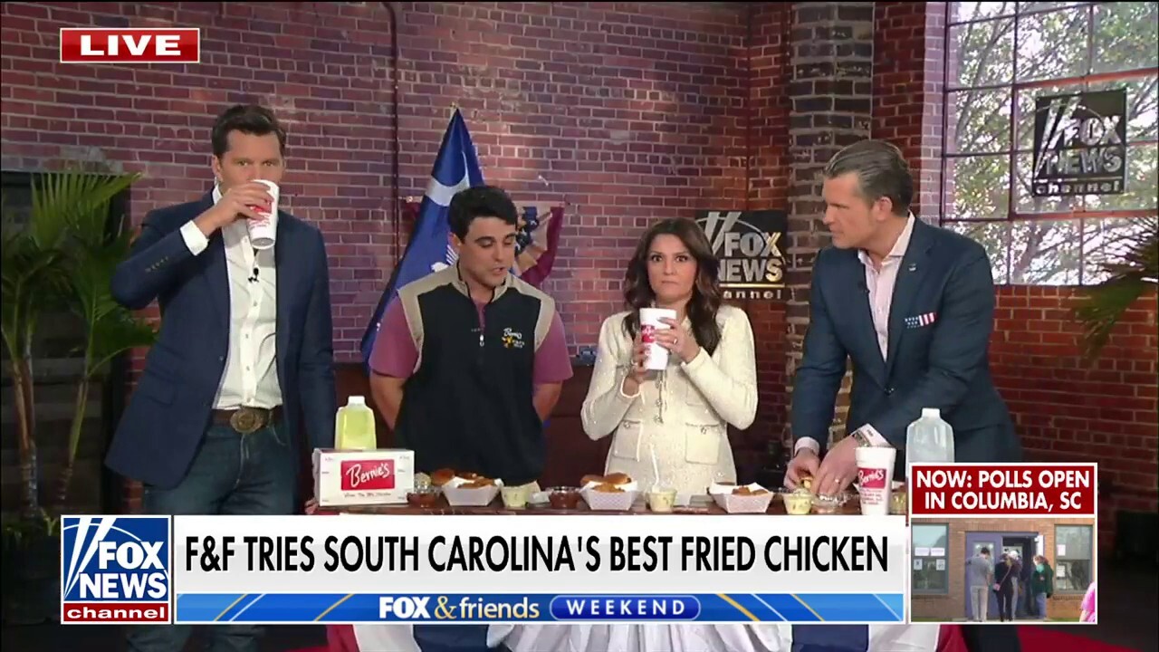 'Fox & Friends' tries South Carolina's best fried chicken