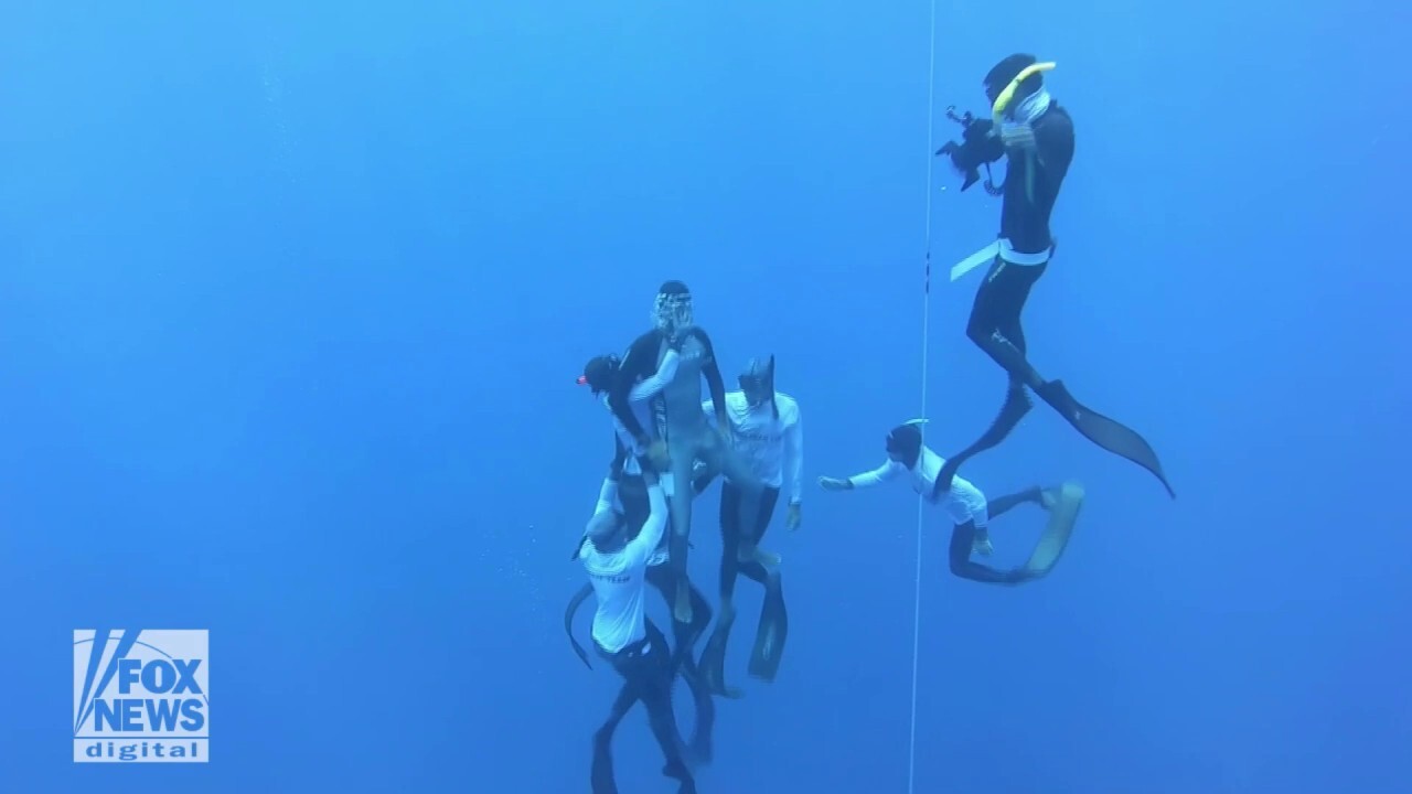 Man attempts to break freediving world record, loses consciousness