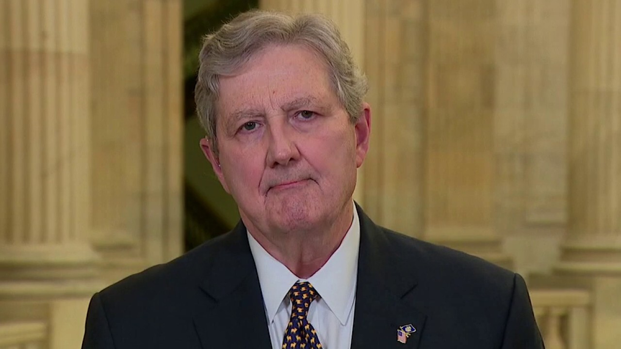 Sen. Kennedy shreds Biden over border crisis