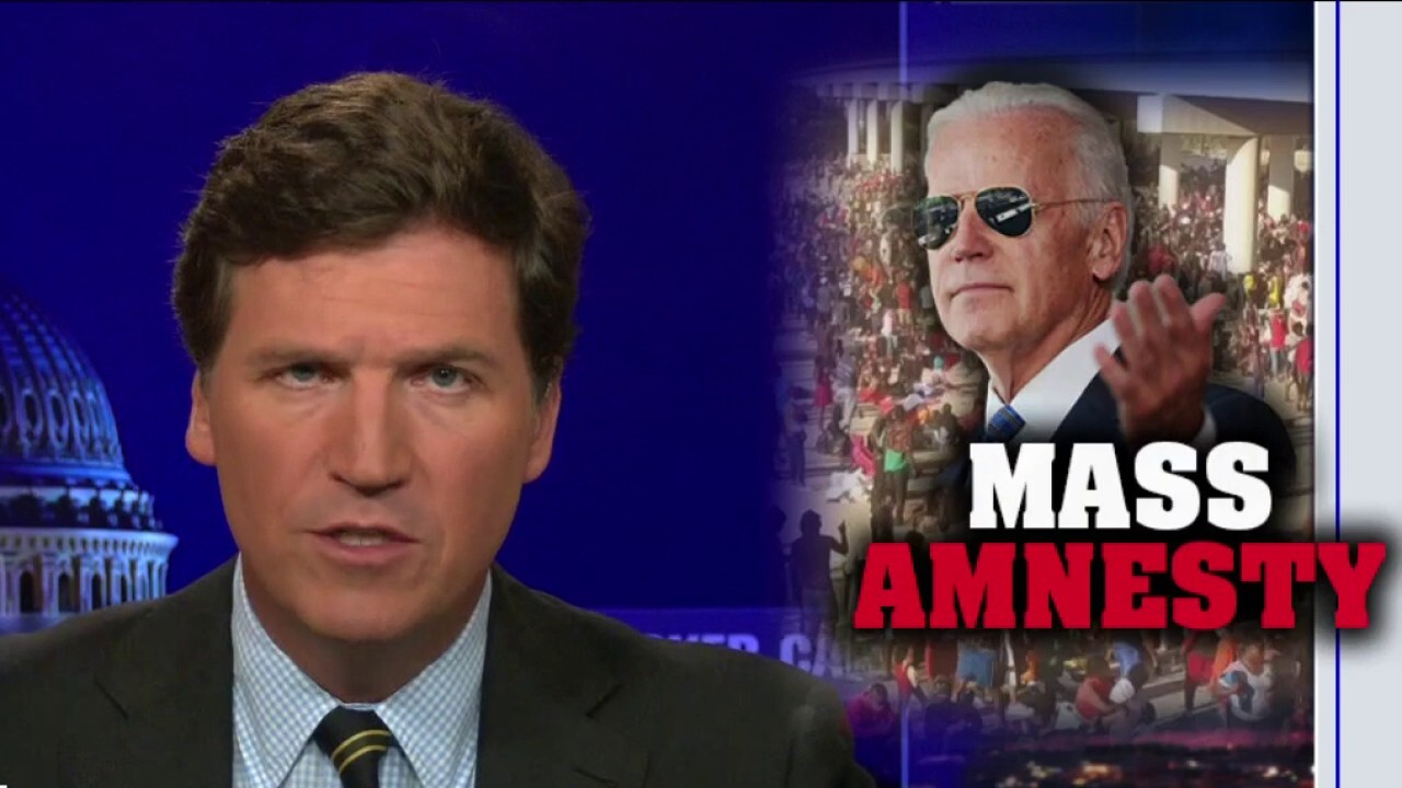 Tucker blasts Biden over immigration crisis: ‘He did this on purpose’