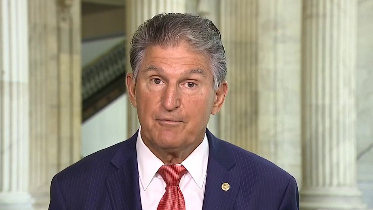 Sen. Manchin argues the importance of American people keeping unemployment benefits amid pandemic
