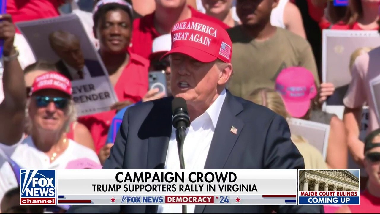  Trump fires up crowd in Virginia following CNN Presidential Debate