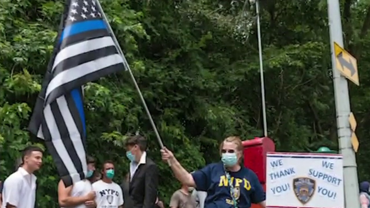 New Jersey principal says pro-police flag is 'racist'	