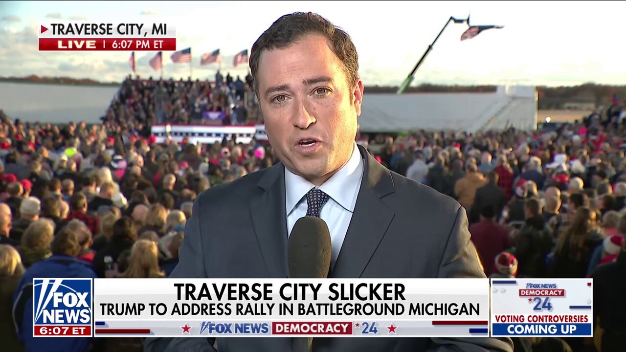 Trump prepares to speak to supporters in Michigan