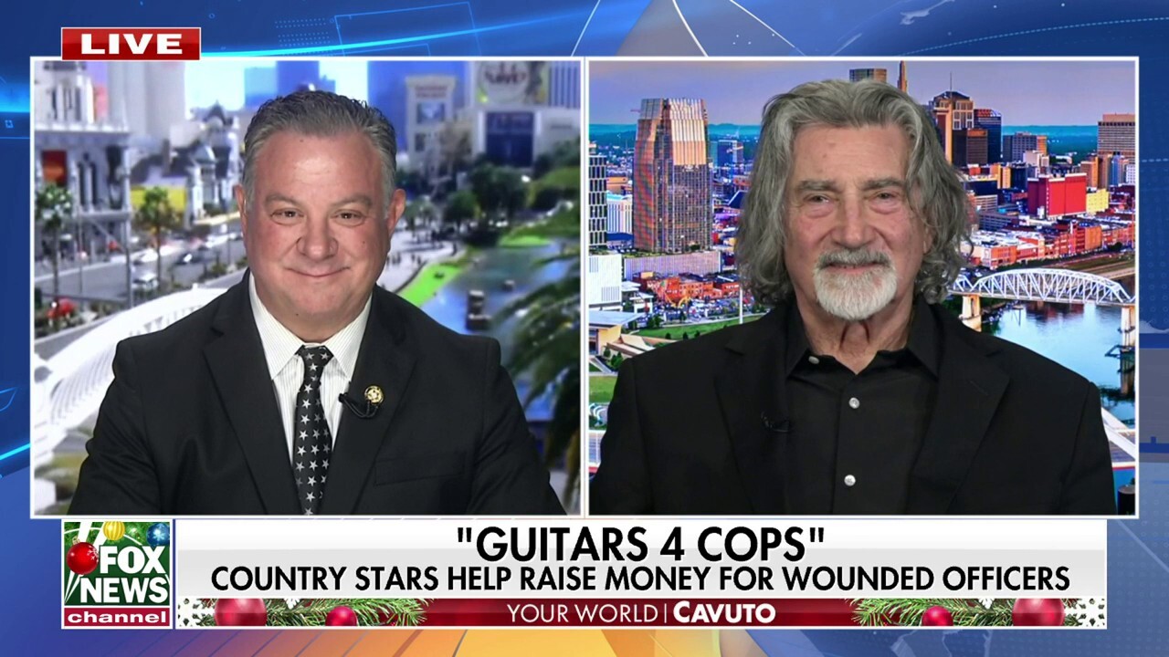 Country music stars raise money for wounded police officers