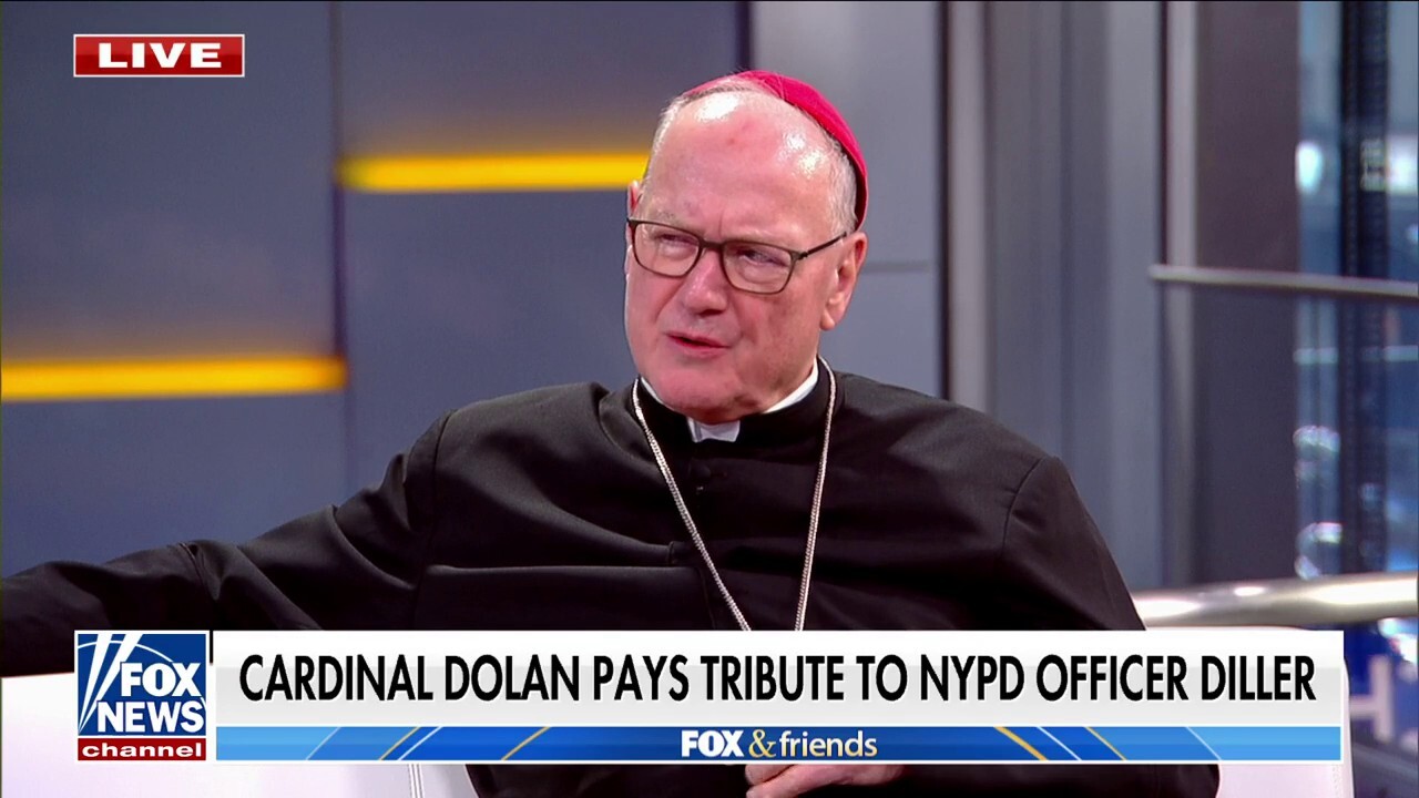 Кардинал Тимъти Долан архиепископ на Ню Йорк се присъедини към