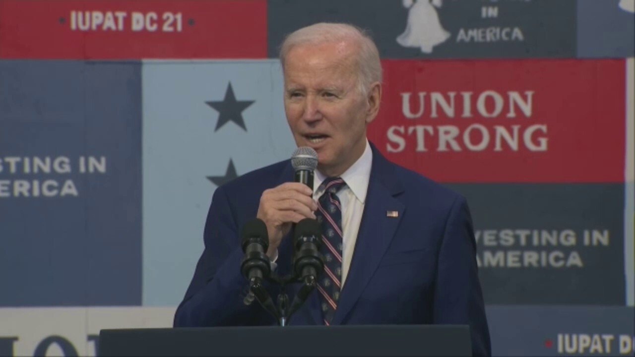 Biden claims 'MAGA Republicans' want to defund police