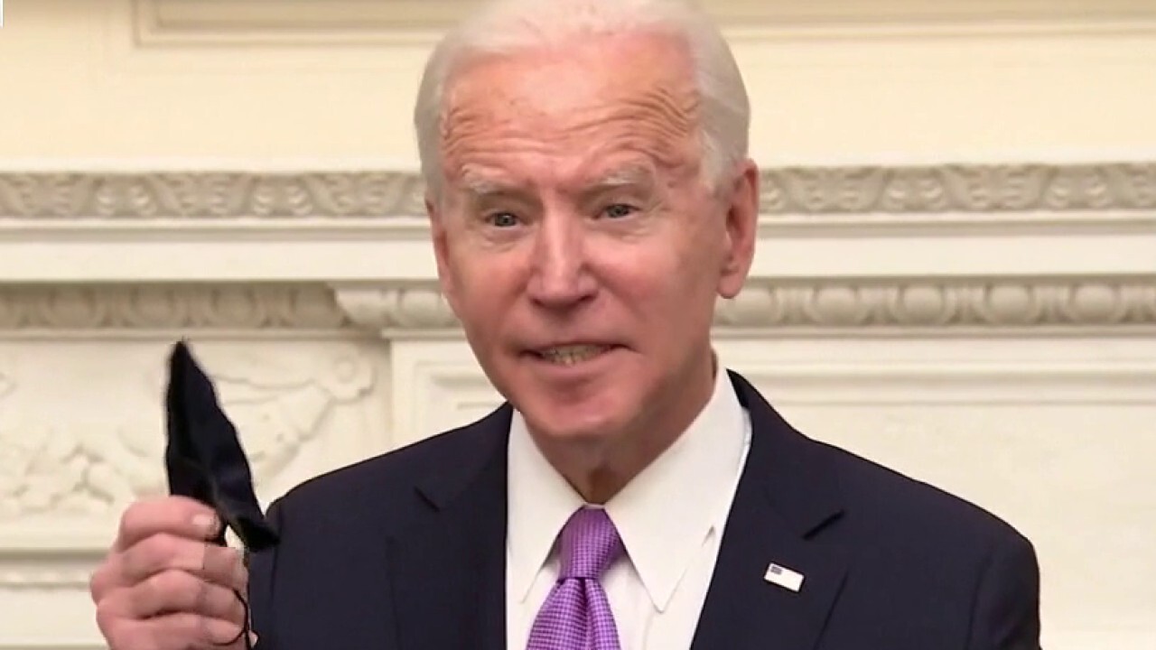 Biden tries to clear up administration's mixed messages on coronavirus