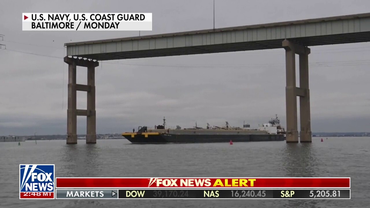 US Coast Guard, military working to reopen port of Baltimore