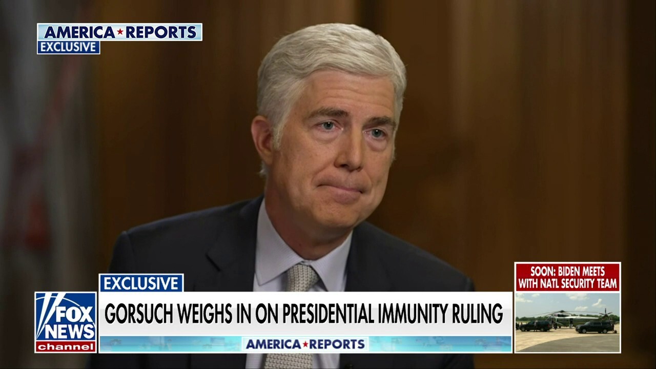 Justice Neil Gorsuch discusses presidential immunity case