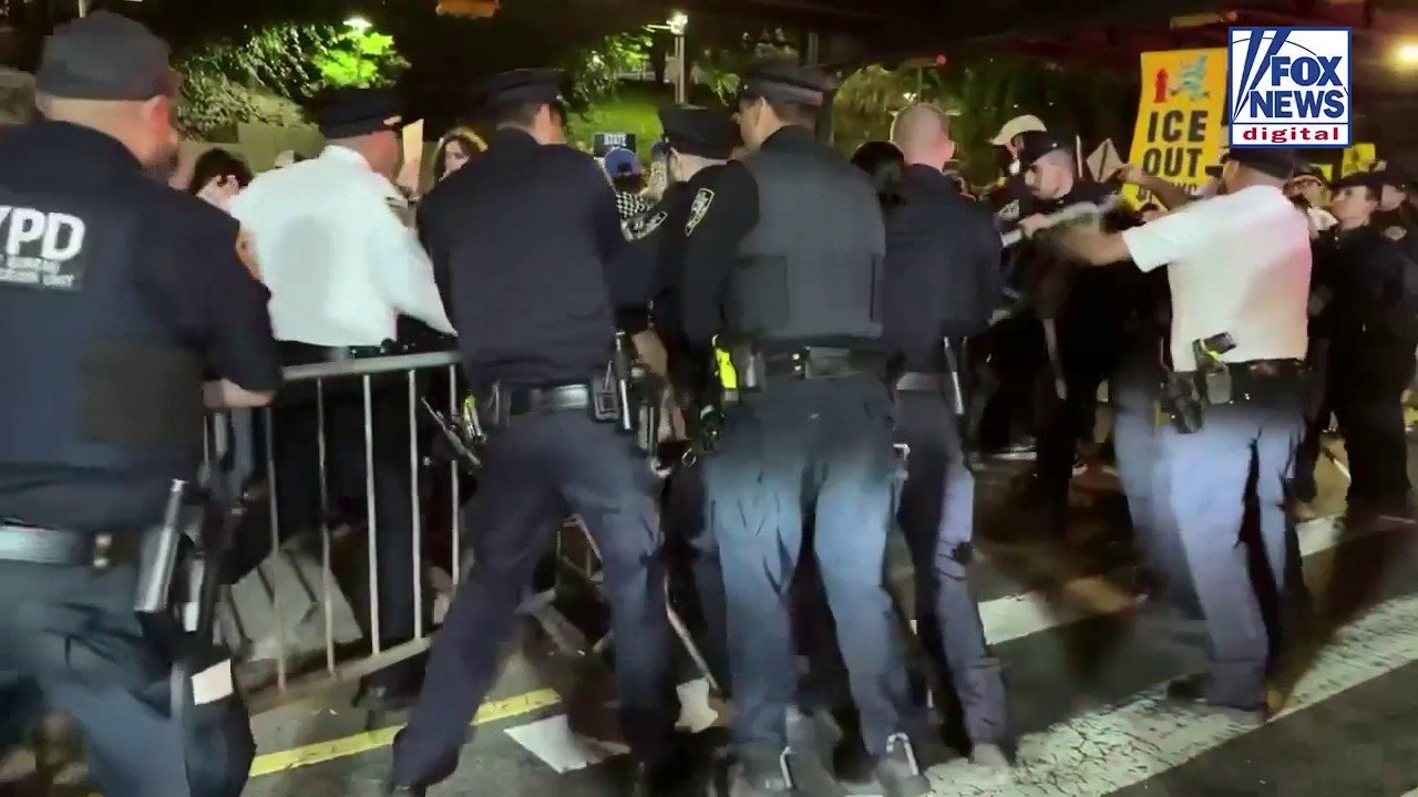 Protesters clash with law enforcement after Bronx shooting involving ICE agents