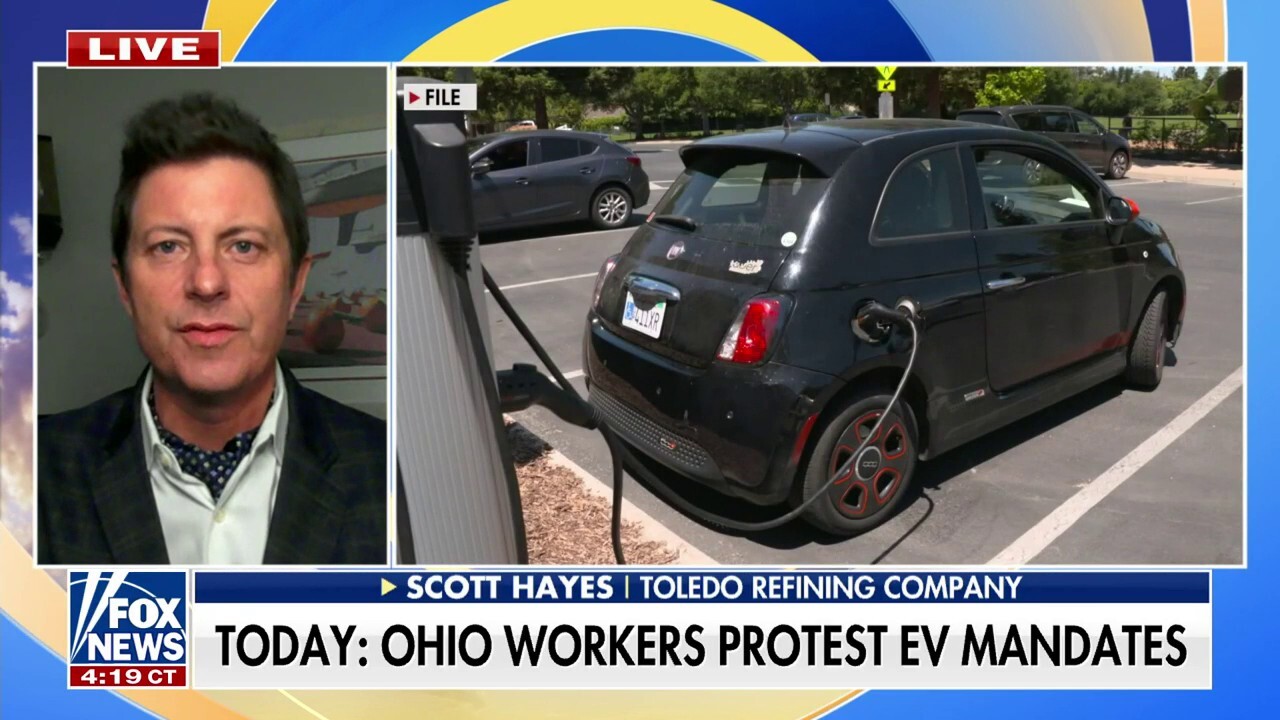 'Pump the brakes': Ohio workers protest EV mandates 