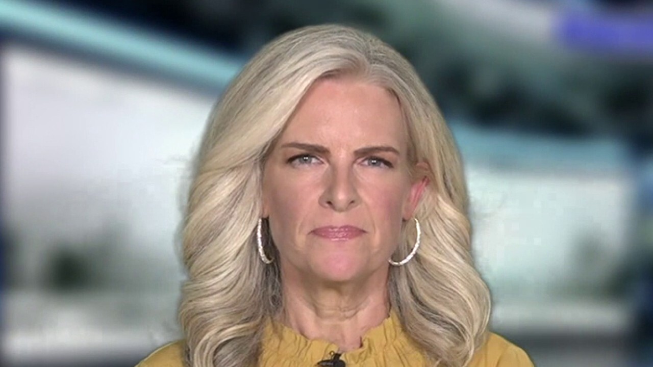 Janice Dean blasts New York Gov. Andrew Cuomo over special Emmy Award