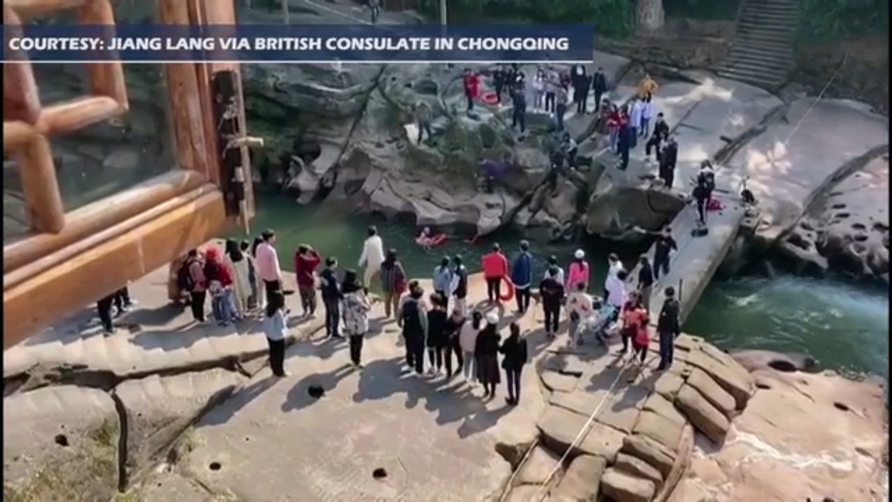 British diplomat saves Chinese student from river