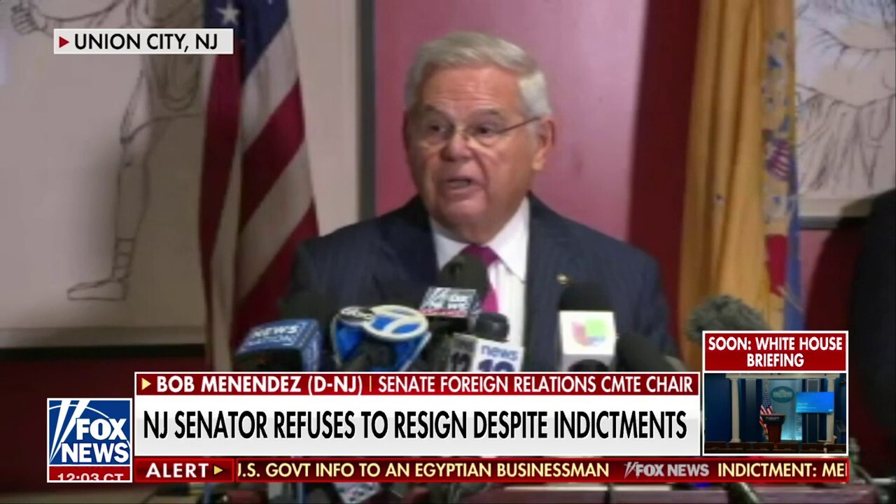 Sen. Menendez refuses to resign despite indictments