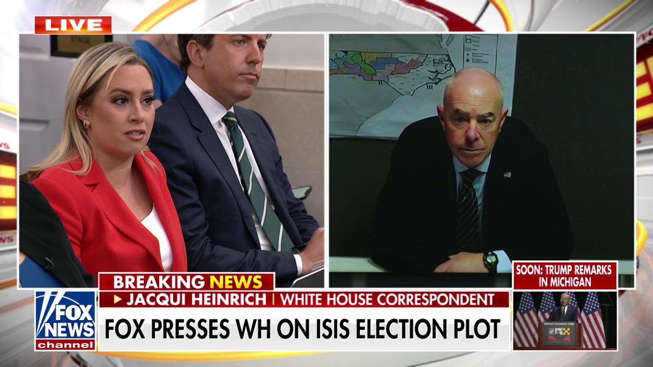 Fox News presses White House on ISIS election terror plot