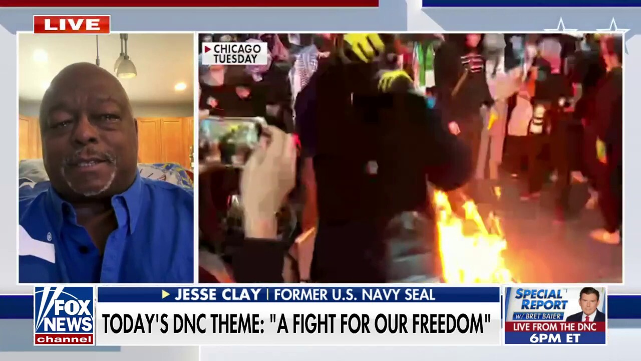 Ex-Navy SEAL on anti-Israel protesters burning US flag: 'If you don't like the country, get the hell out'