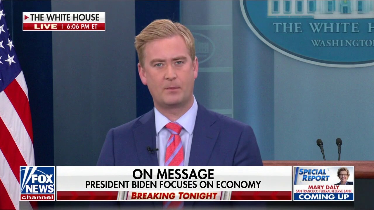 White House officials anticipate more interest rate hikes Peter Doocy