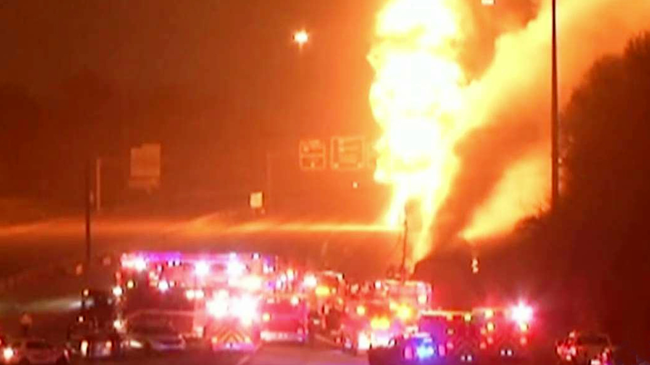 Huge blast on Alabama highway after tanker explodes