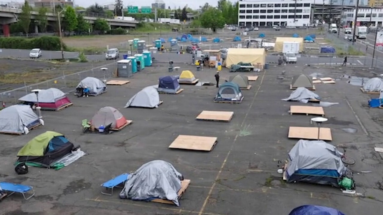 Oregon officials scramble to save Portland amid homelessness, crime crisis