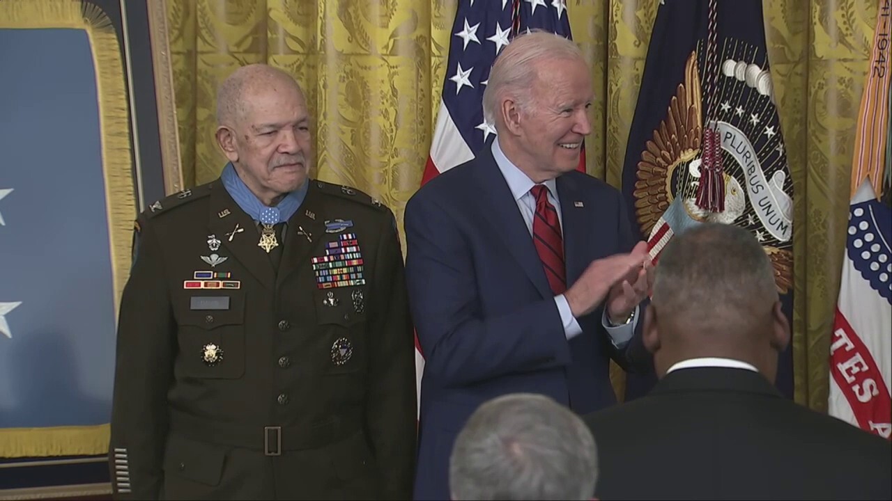 Biden Awards Medal Of Honor To Vietnam Hero After Nearly 60 Year Wait Fox News Video