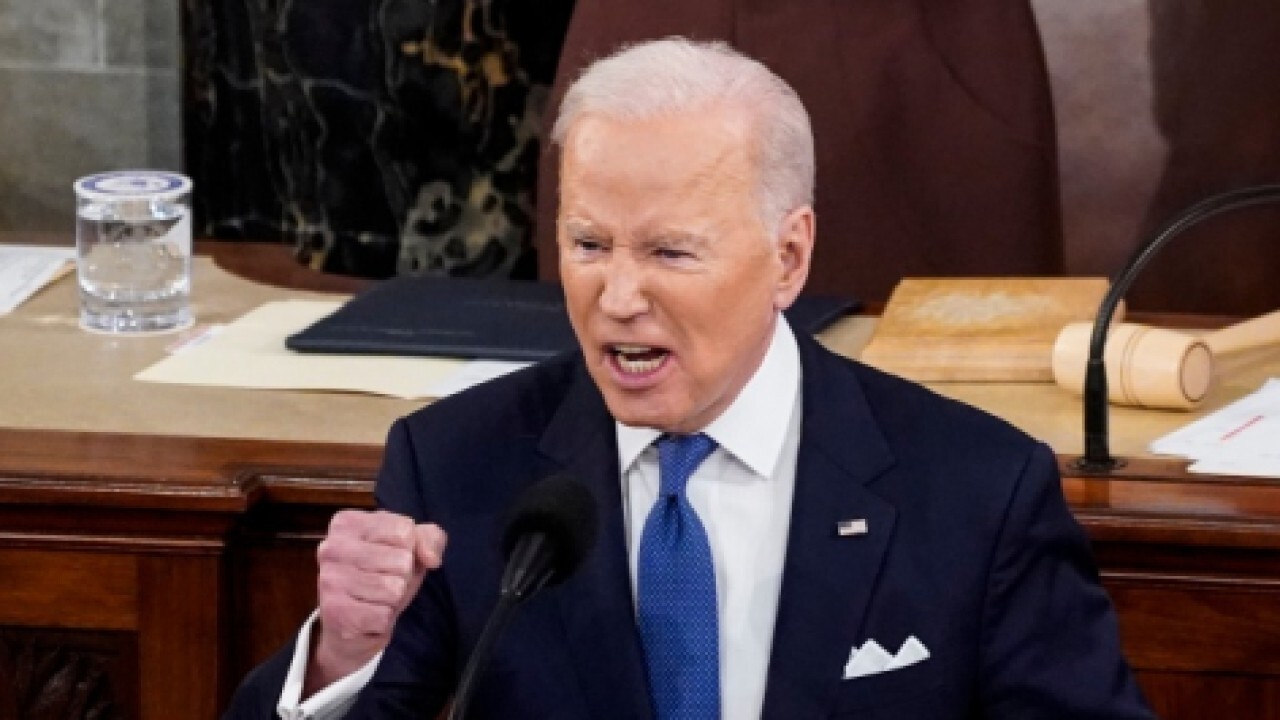 Hannity blasts Biden's State of the Union address: What was that? Larry the Cable Guy?