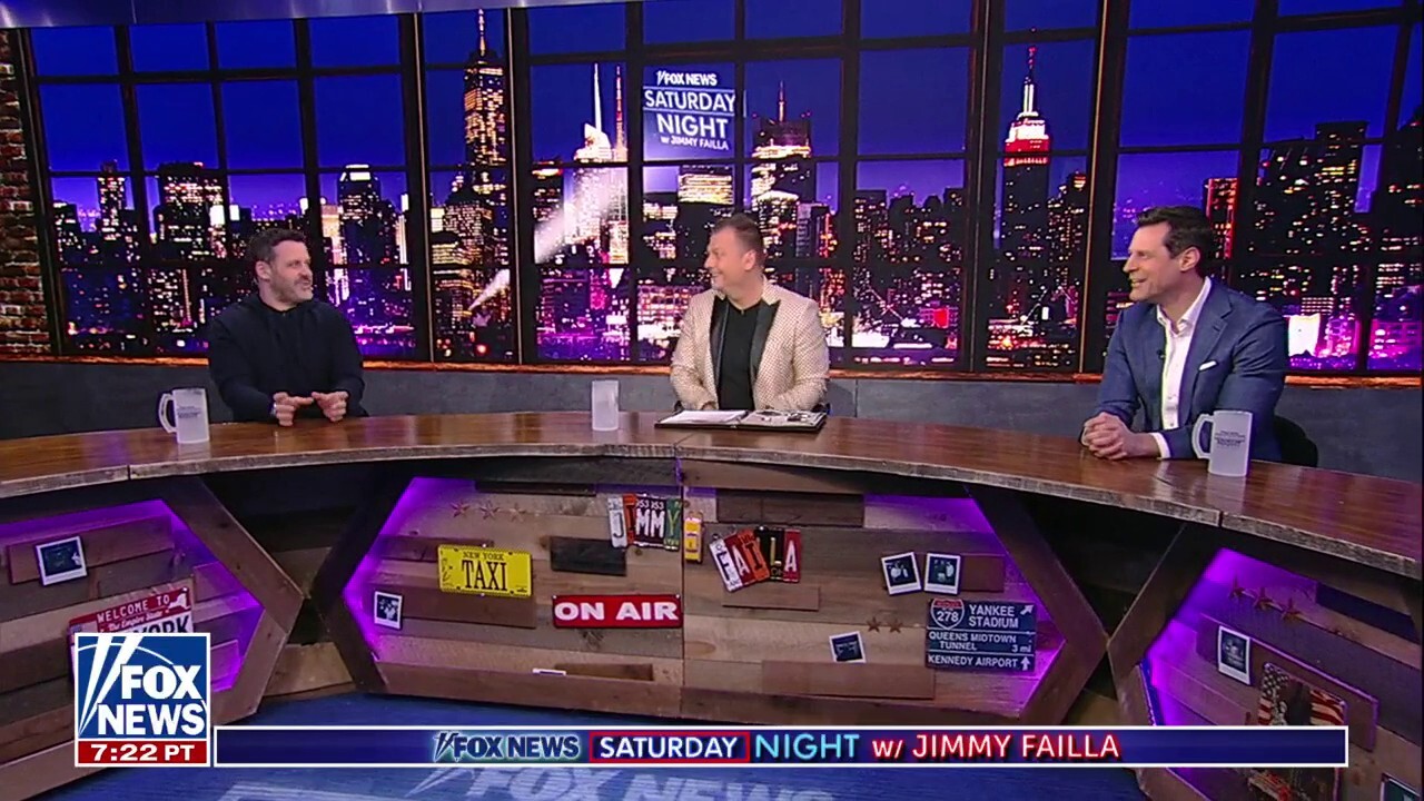 The 'Fox News Saturday Night' Panel Discusses Tim Walz's Phony Tough Guy Act