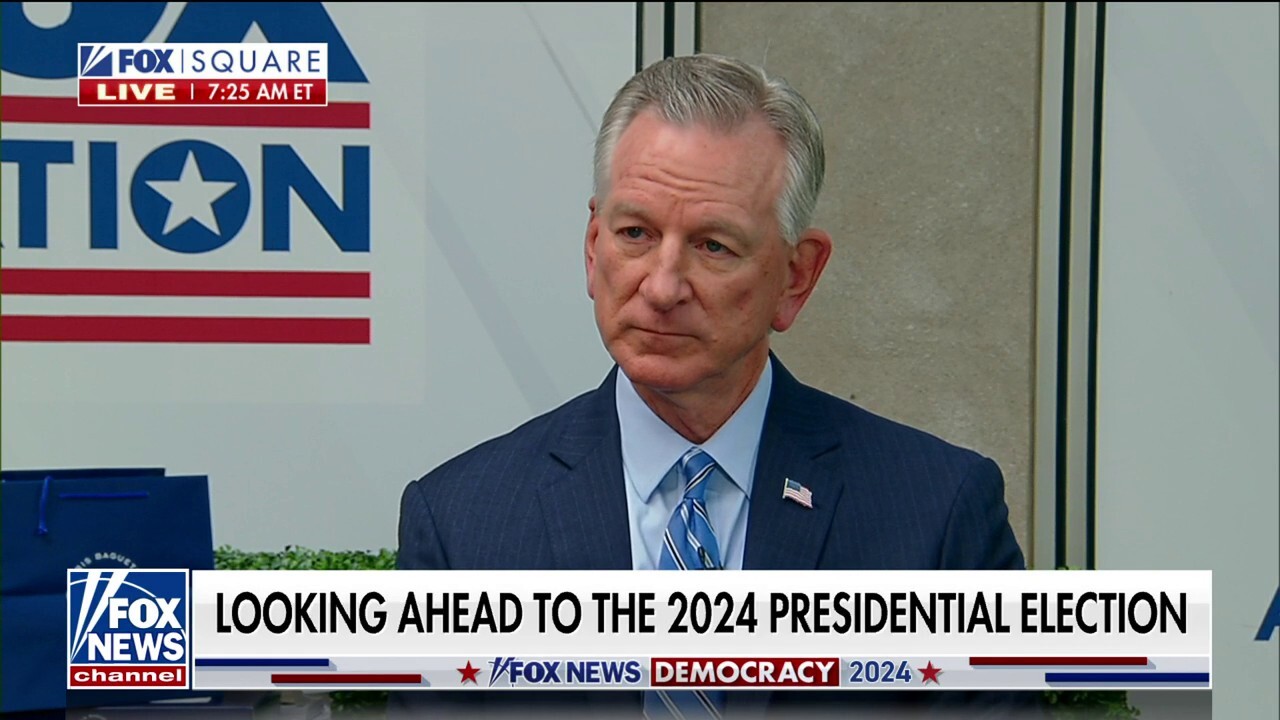 Sen. Tuberville predicts Democrats will start supporting Trump as country runs into 'serious trouble'