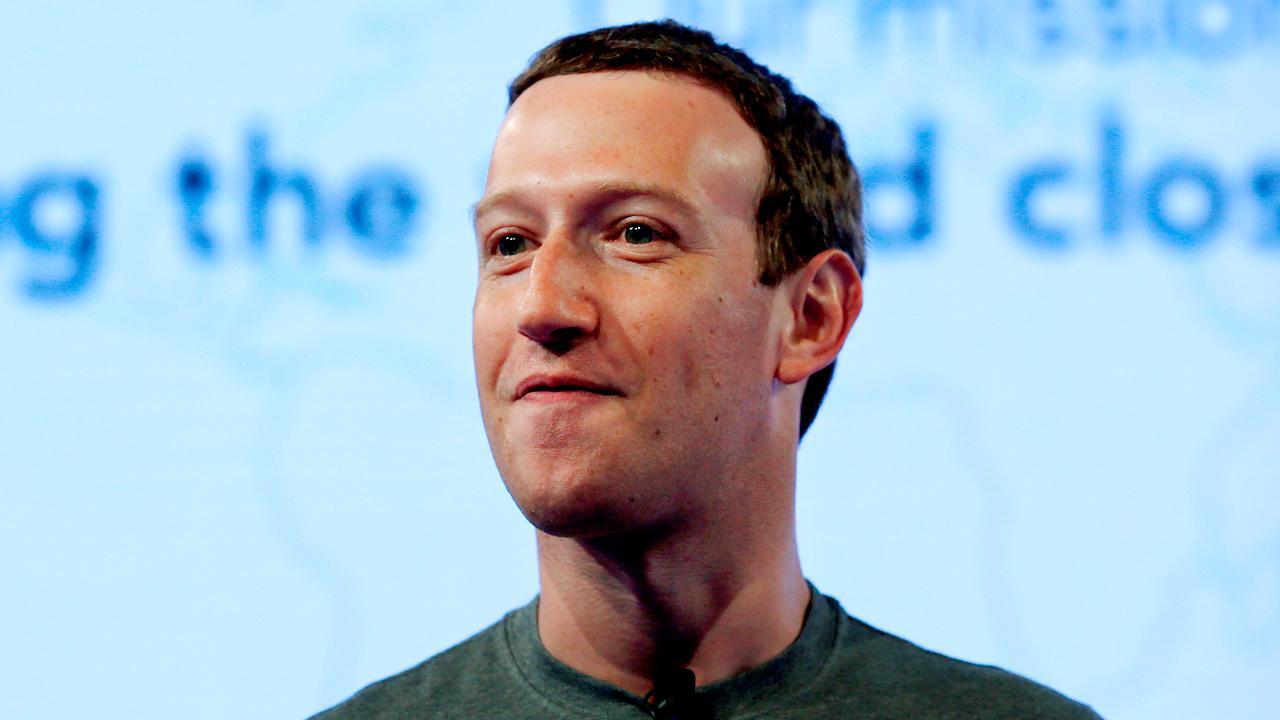 Facebook CEO Mark Zuckerberg testifies