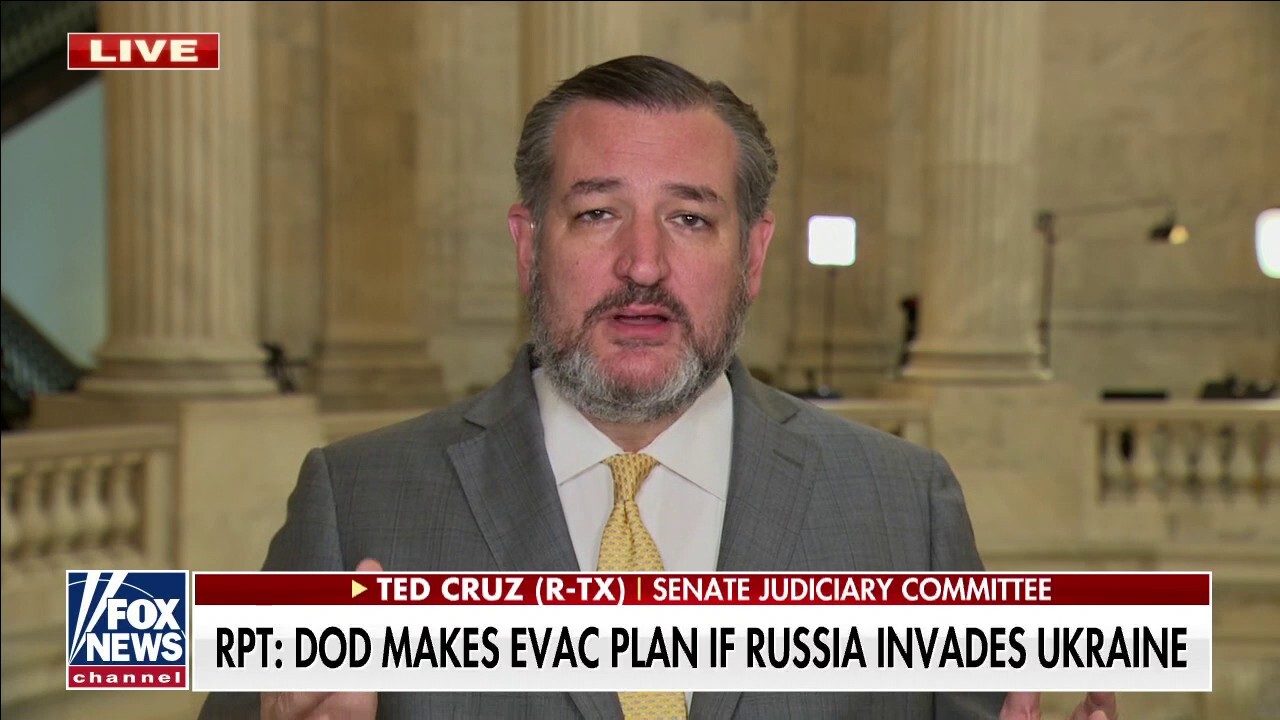 Ted Cruz on Russia's aggression with Ukraine: 'This is Joe Biden's fault'