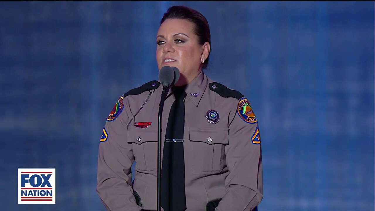 Trooper Toni Schuck awarded 'Back the Blue' at 2022 Fox Nation Patriot Awards