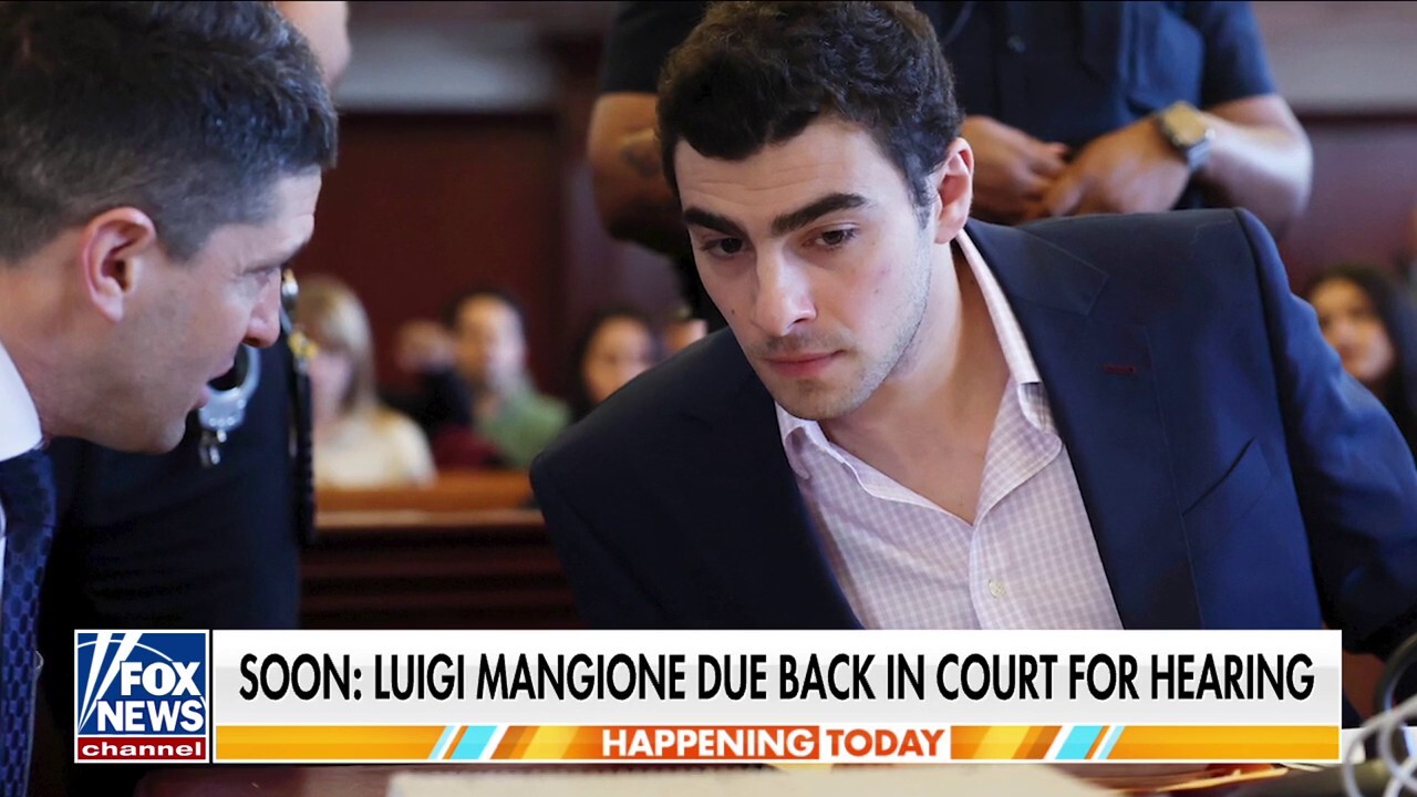 Luigi Mangione's arrest faces scrutiny over Miranda rights, handling of key evidence
