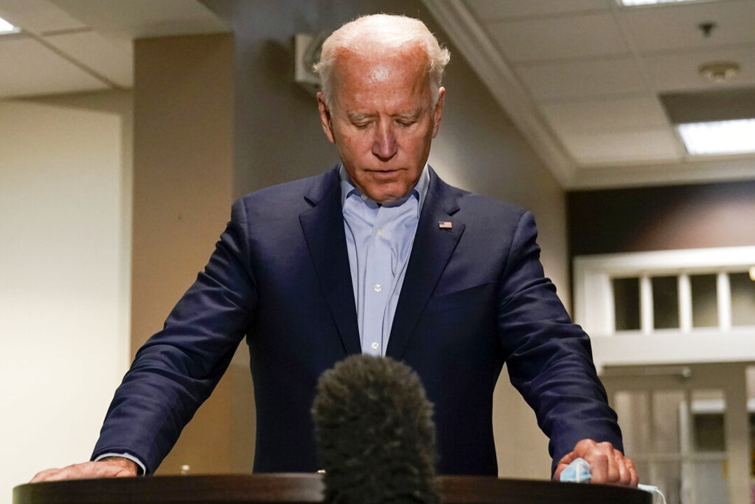 Is Joe Biden's closing campaign strategy a 'colossal mistake'?