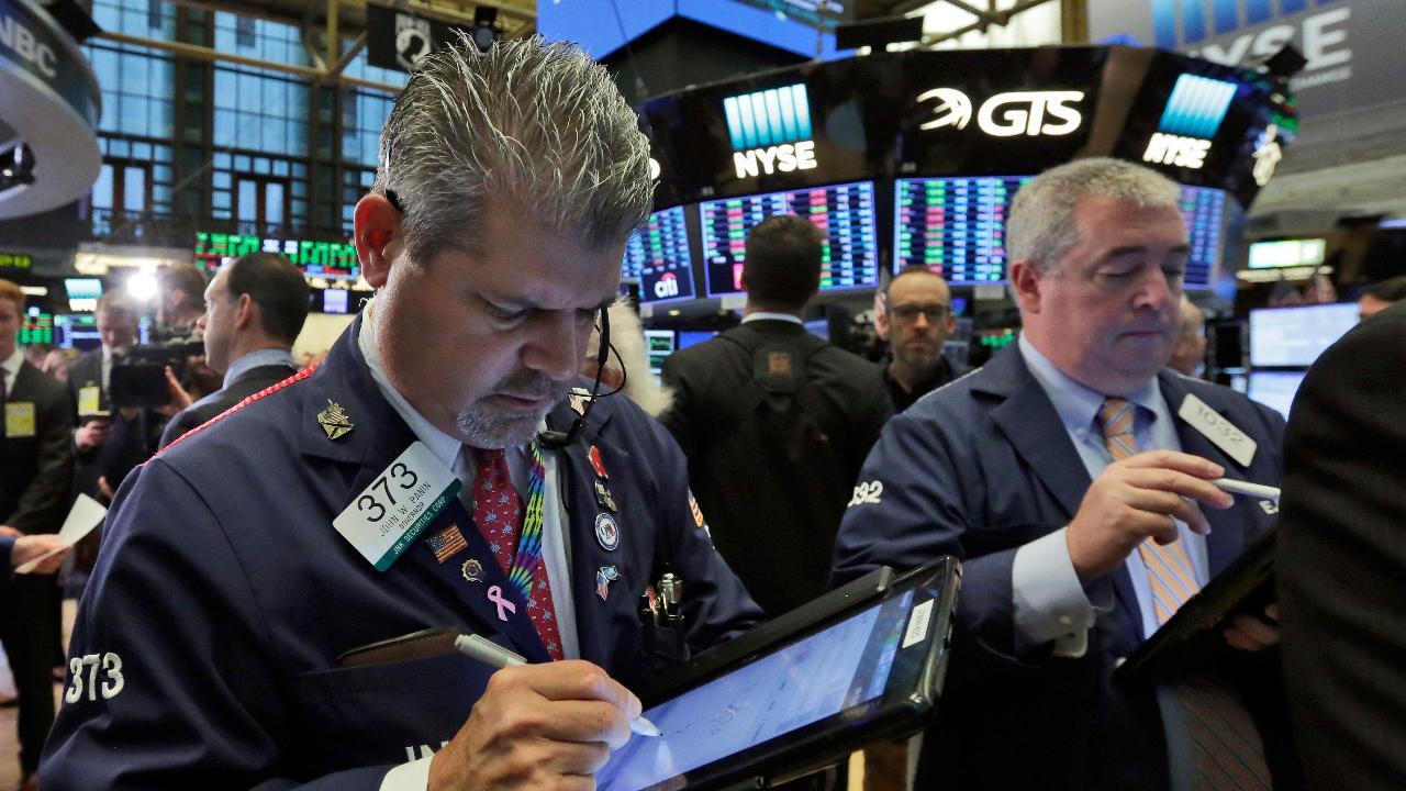 Stocks hit records 30 years after 'Black Monday' selloff