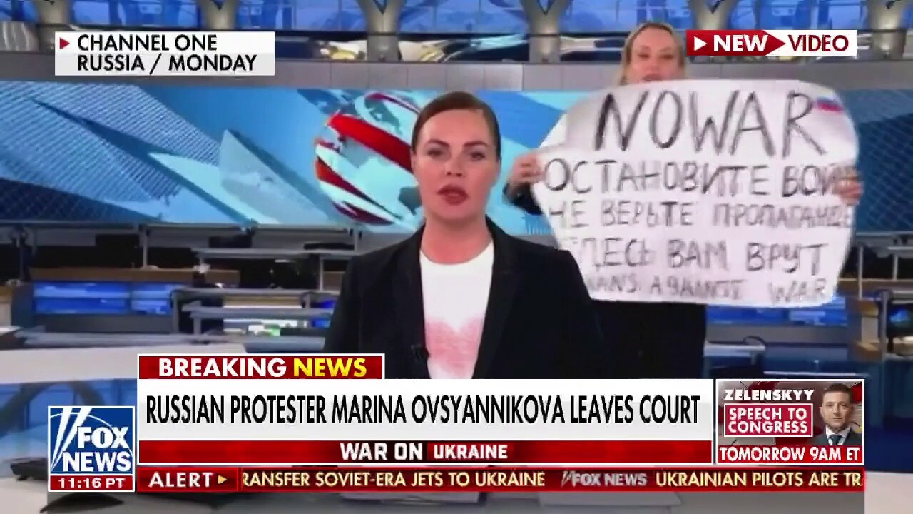  Russian journalist could face decades in prison for anti-war sign