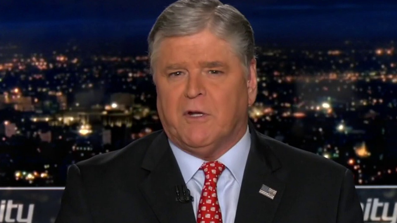 Sean Hannity: 'Pothole Pete' finally says he will travel to East Palestine
