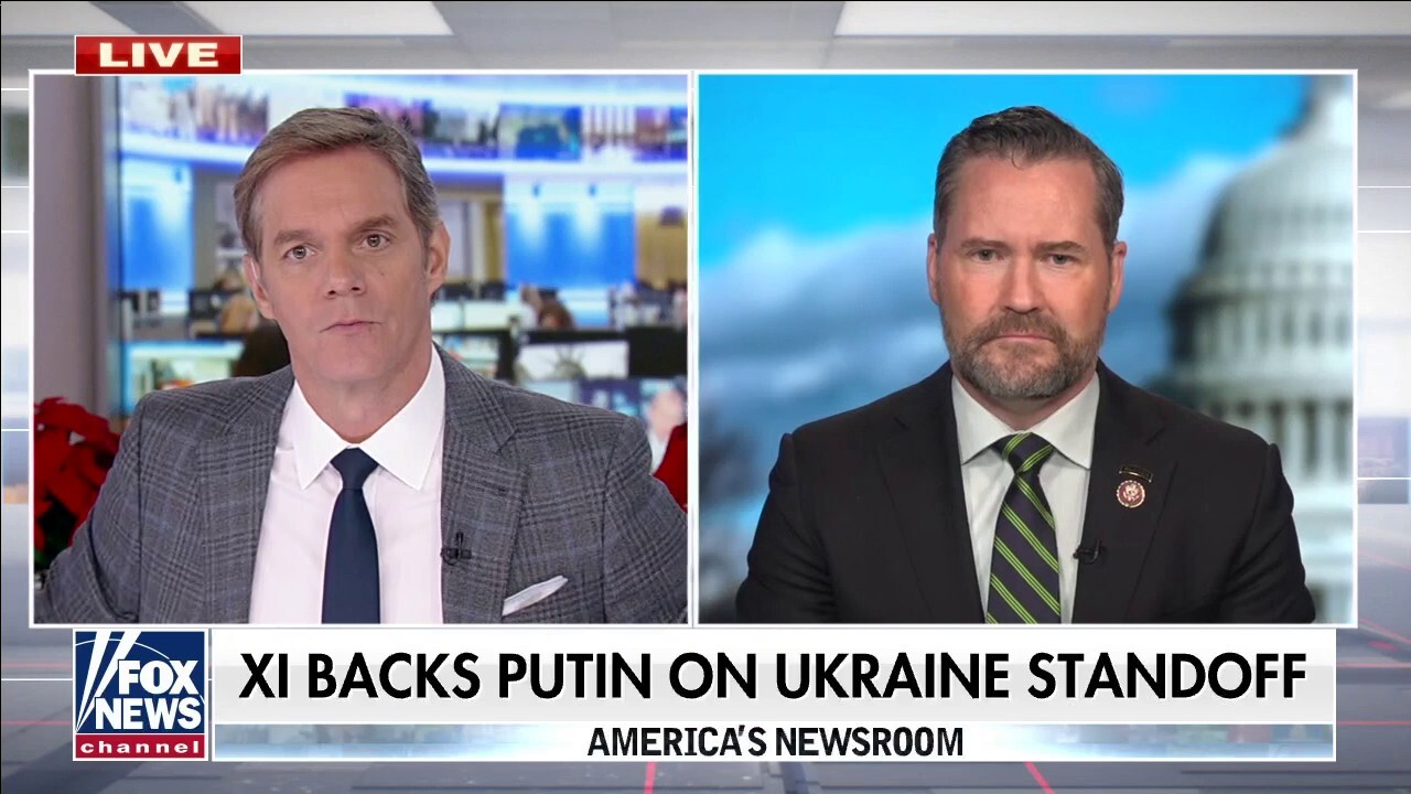 Rep. Michael Waltz warns Biden's 'perceived weakness' with Russia could lead to Ukrainian invasion