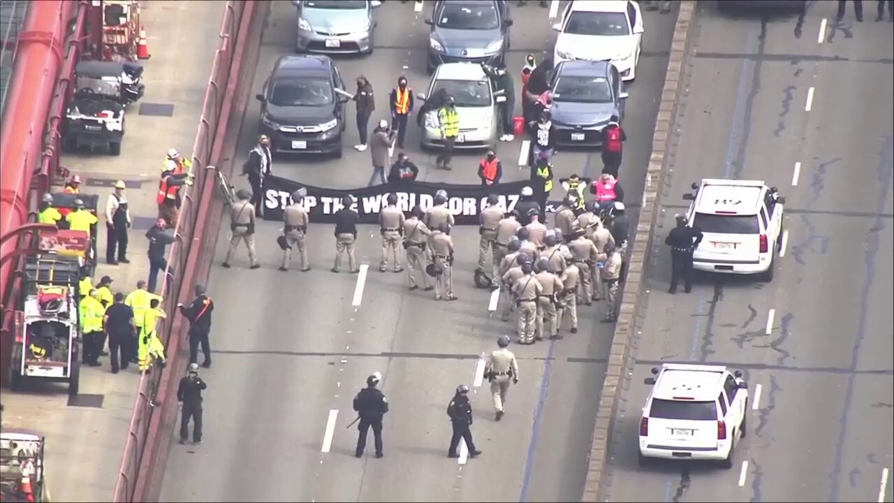 Anti-Israel protesters disrupt Golden Gate Bridge traffic