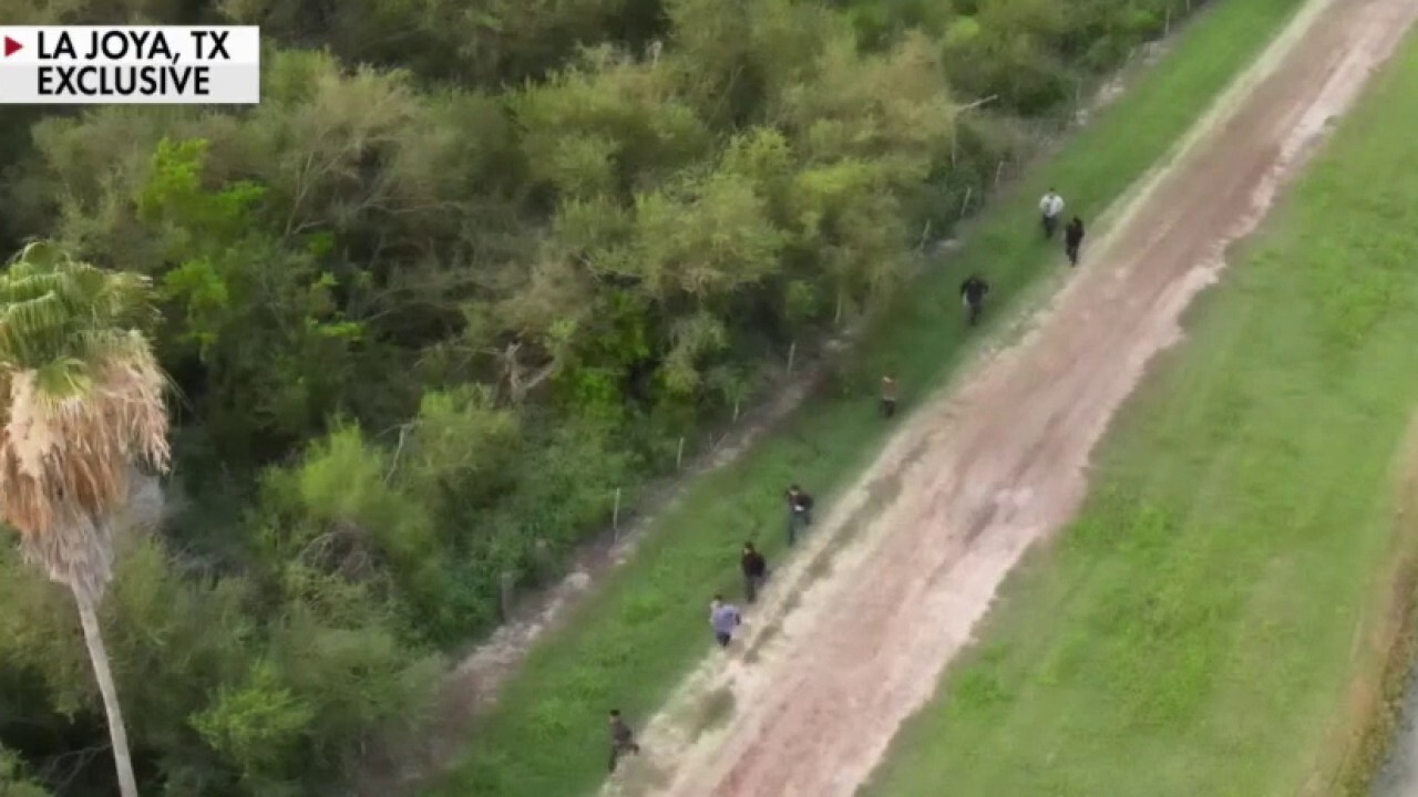 New video shows 'chaos' at border amid claims 'border is closed'