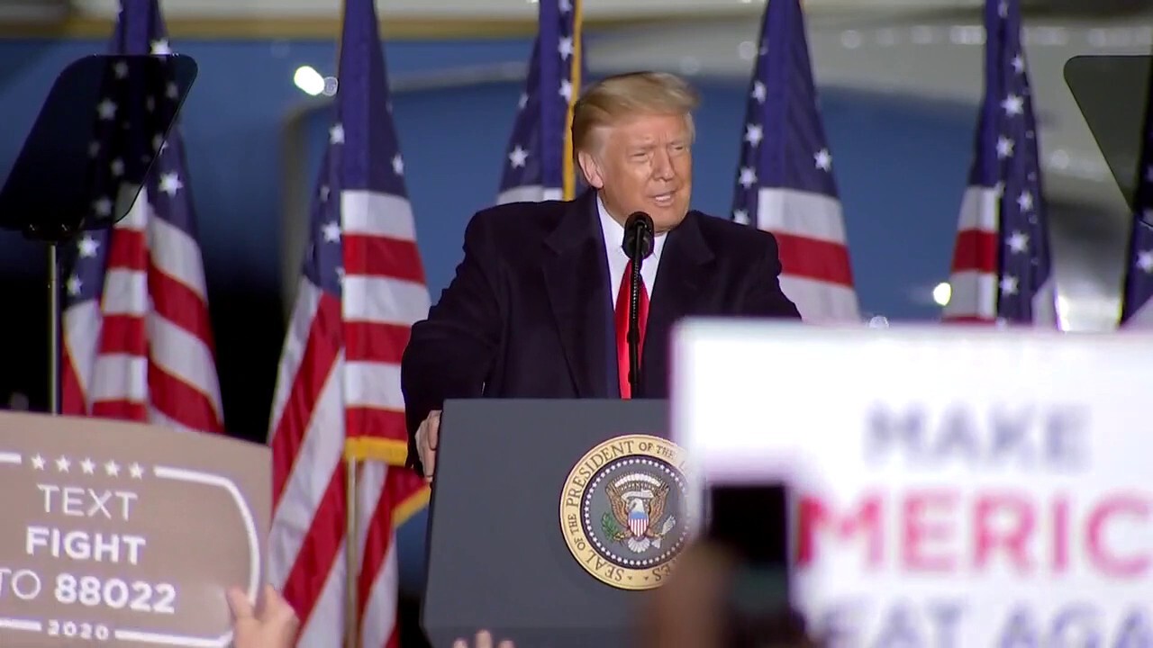 President Trump speaks at Wisconsin rally