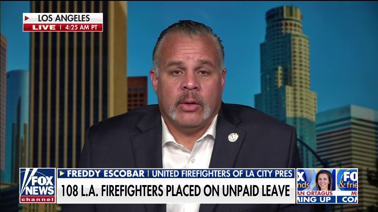 Los Angeles vaccine mandate forces out 108 firefighters