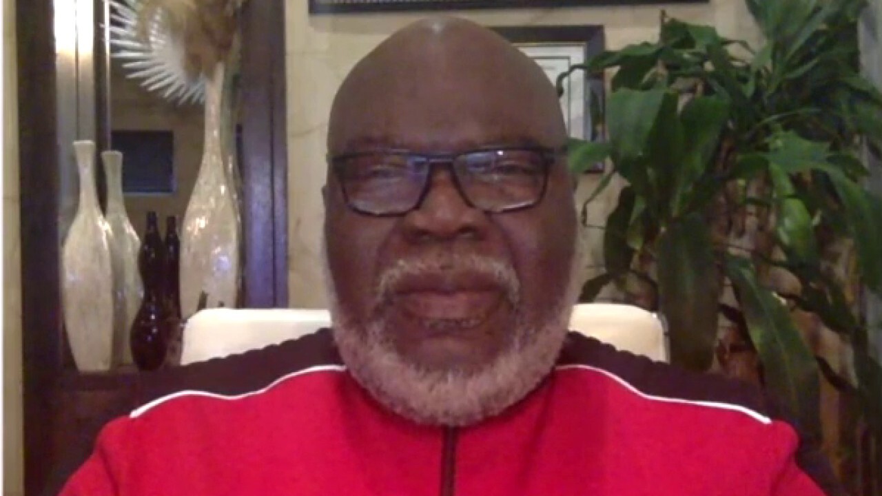 Bishop T.D. Jakes on ministering to Americans during social distancing