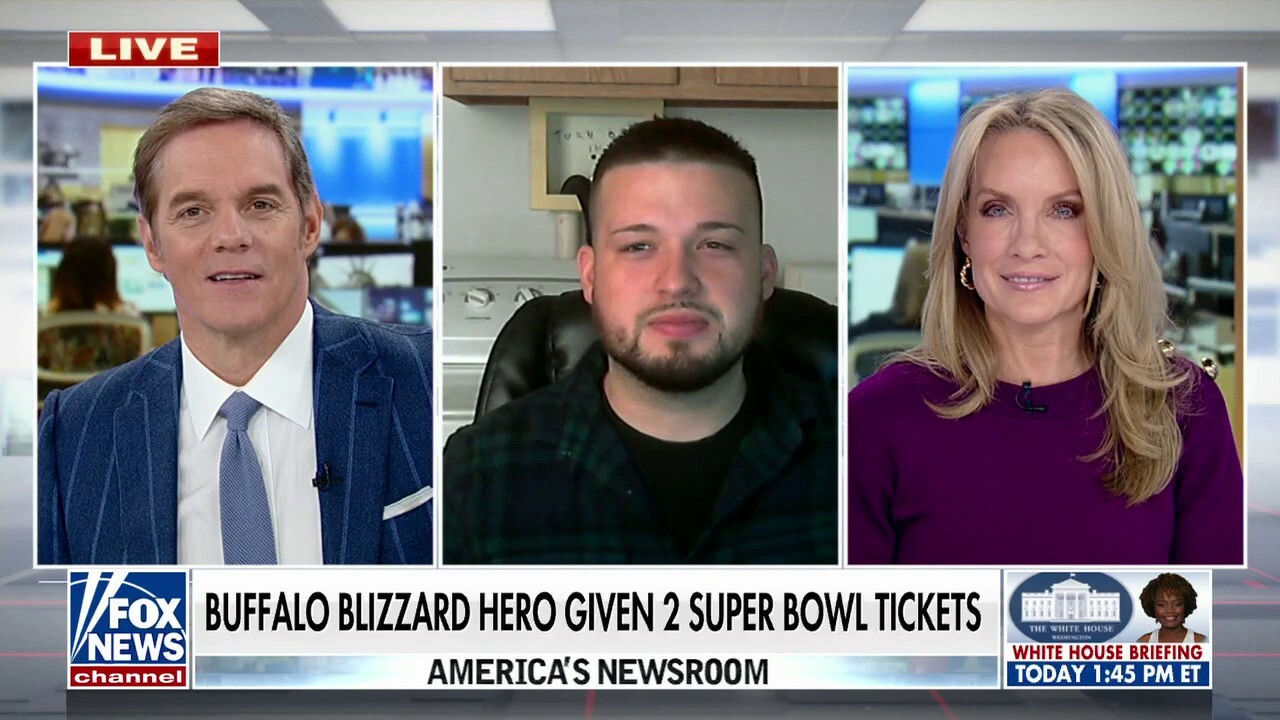 Buffalo man given 2 Super Bowl tickets after rescuing 24 people during blizzard