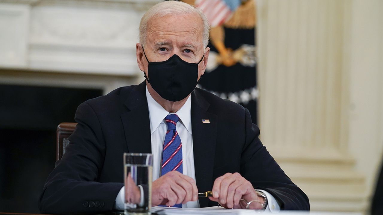 Montage: Biden, White House officials always swear they're 'following the science' on masks