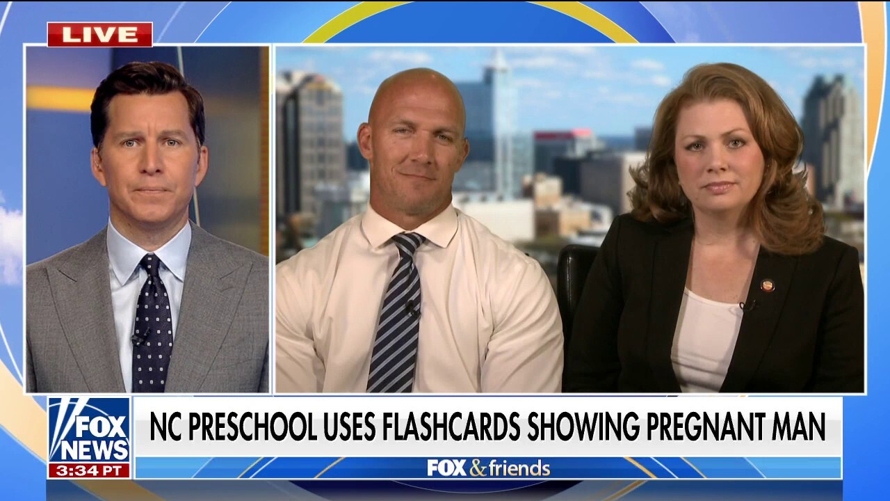 NC preschool uses flashcards showing pregnant man to teach colors